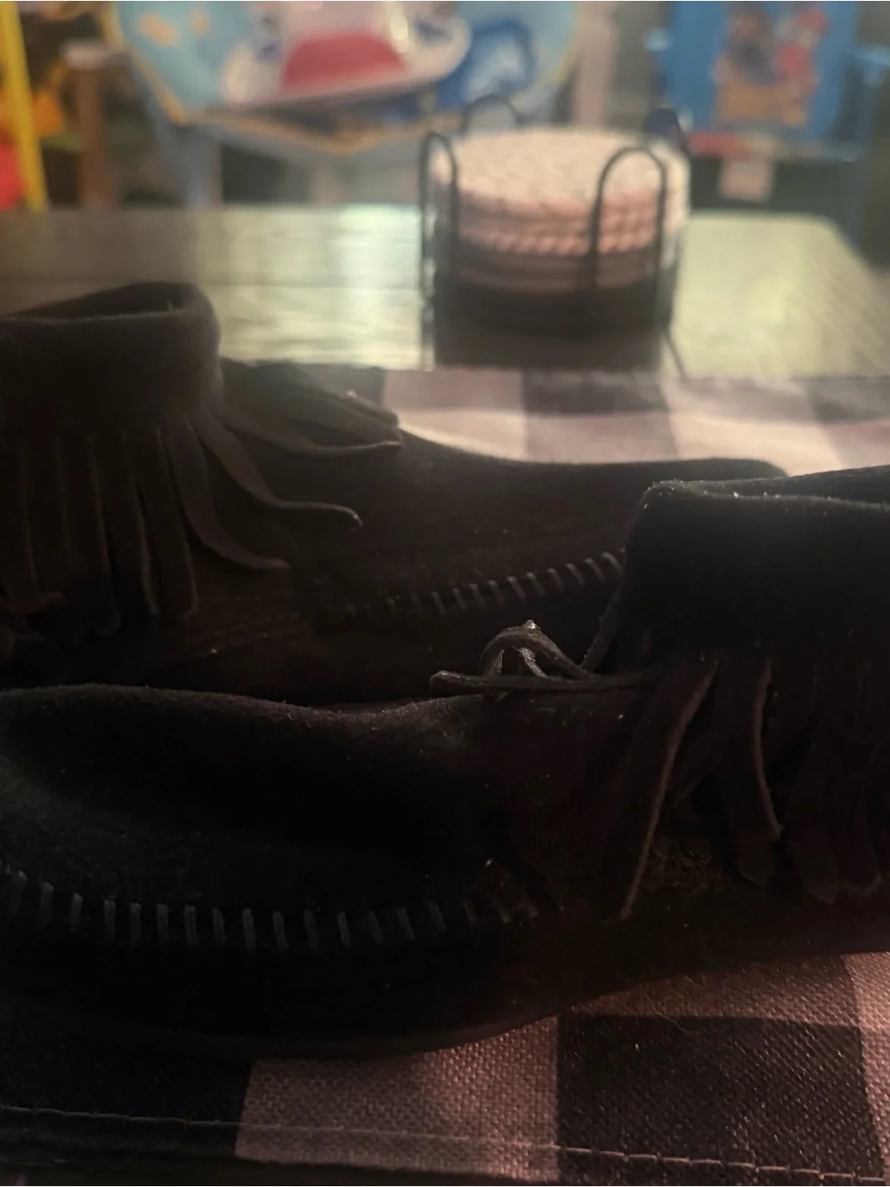 Minnetonka suede fringe boots like new size 8 barely worn